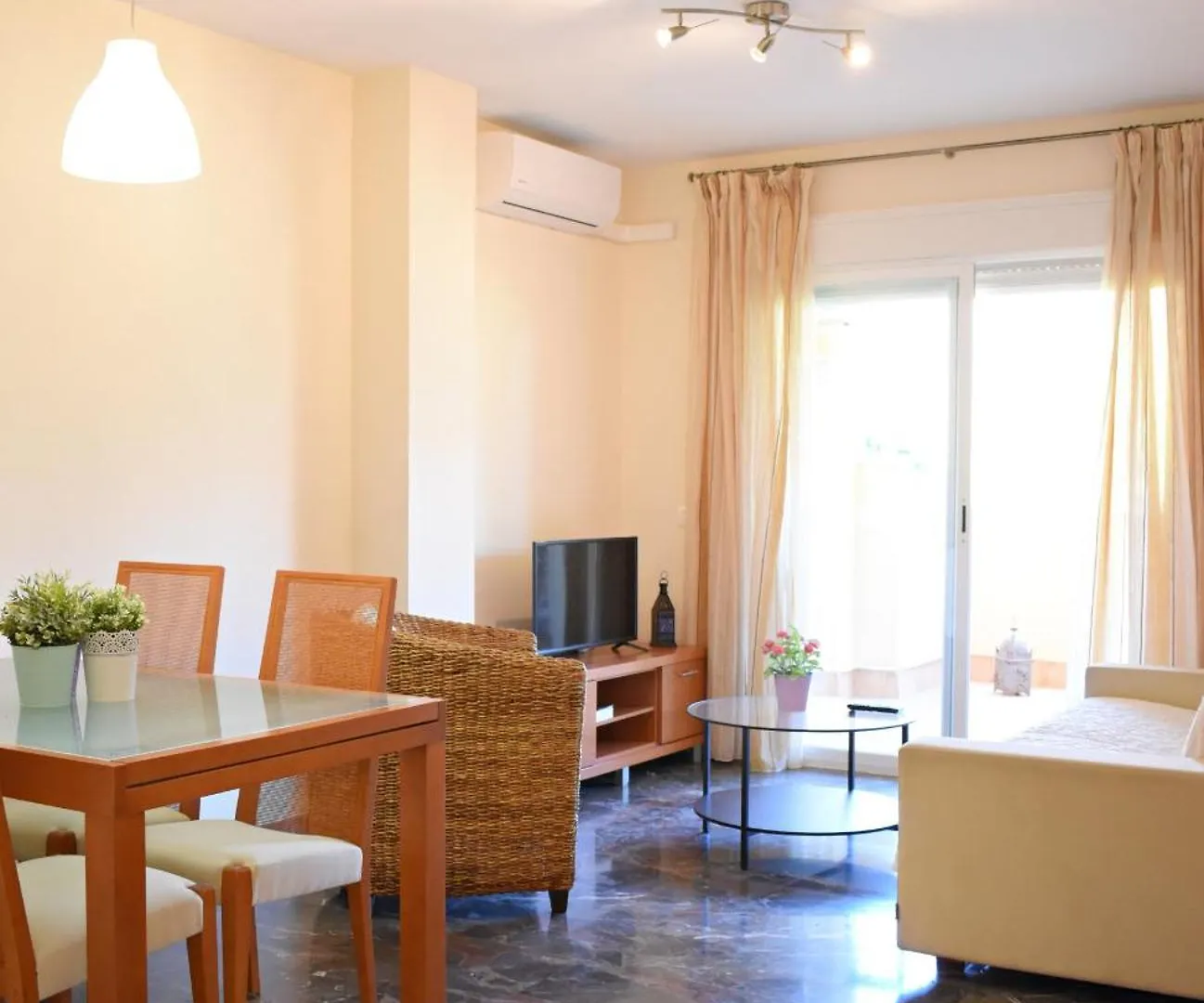 Residencial Marina location